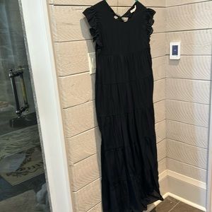 Maxi ruffle dress  black new size large